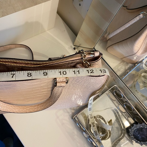 Kate Spade purse - Picture 3 of 8